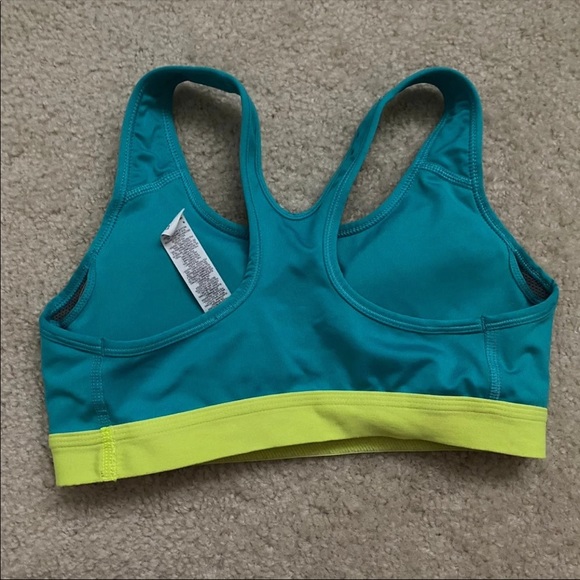 Nike Sports Bra - Picture 4 of 4